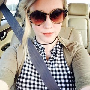 Meet your Posher, Miranda